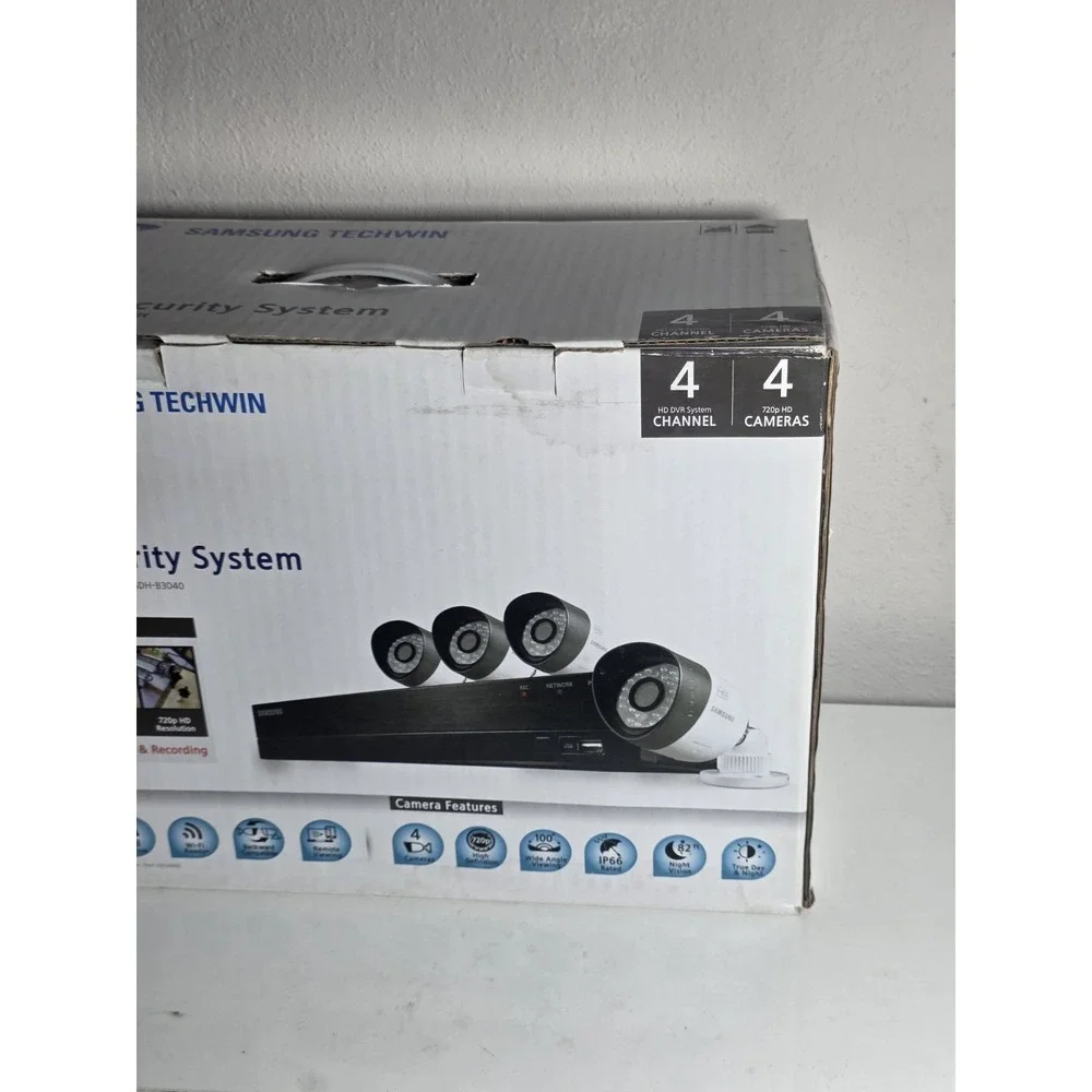 Samsung HD Video Security System SDH-B3040 4-Channel DVR Kit